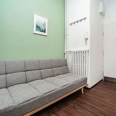 Cozy Old Town Stay - 1-Bedroom Apartment プラハ エクステリア 写真