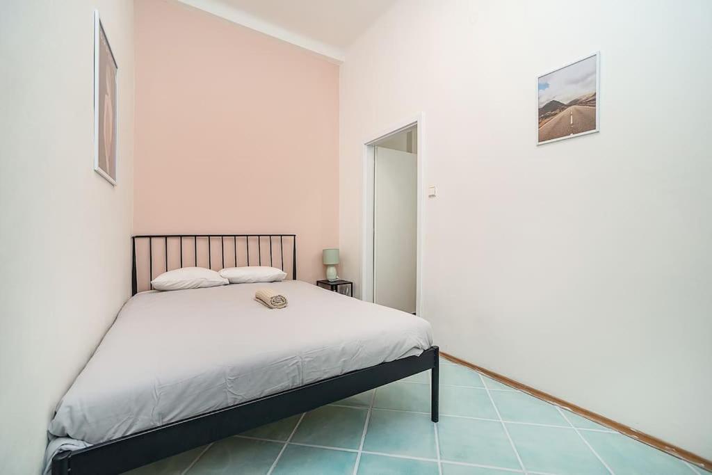 Cozy Old Town Stay - 1-Bedroom Apartment プラハ エクステリア 写真
